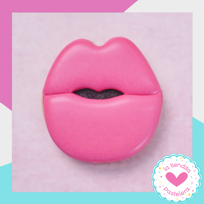 Cortador "Beso mini" (elaborados con plástico 100% biodegradable 😍)