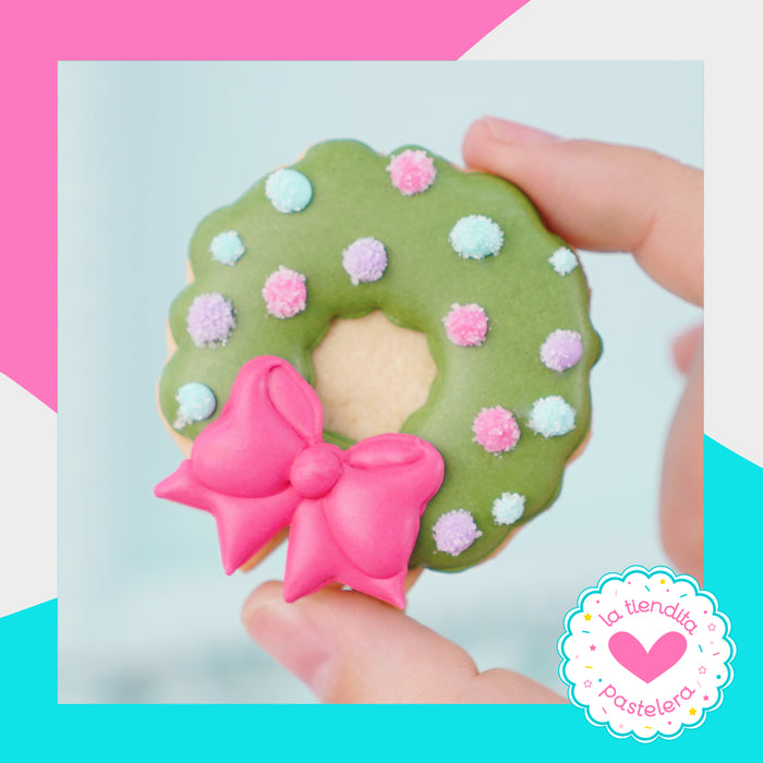 Cortador "Mini corona navideña" (elaborados con plástico 100% biodegradable 😍)